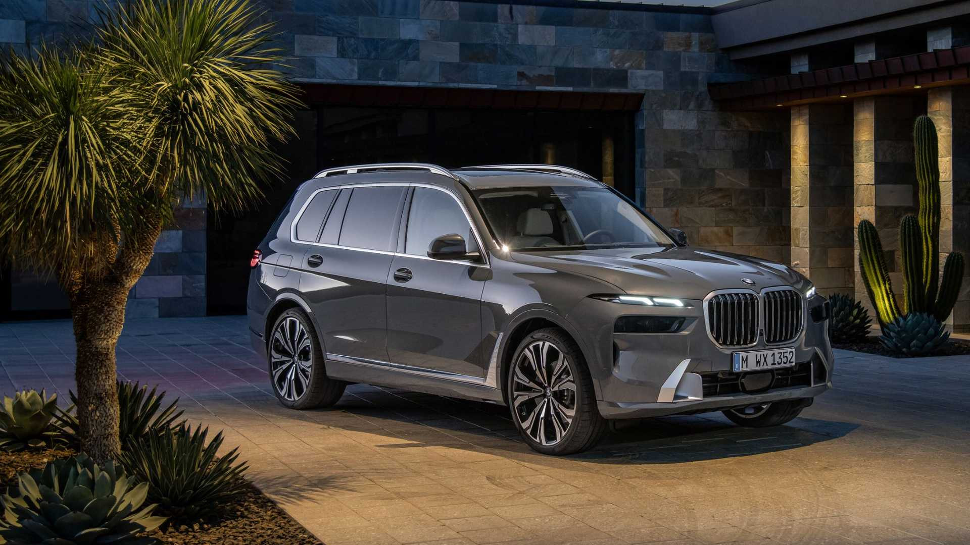 BMW X7 2022 року