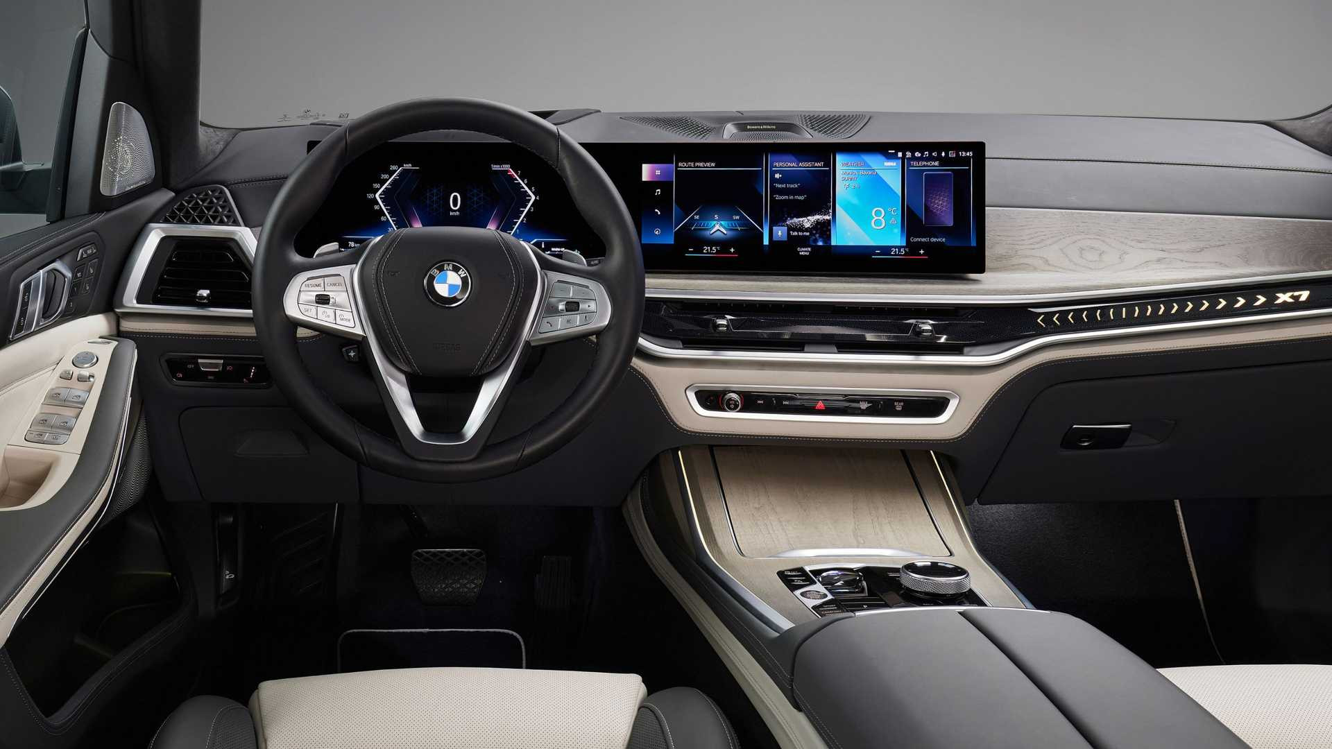 BMW X7 2022 року