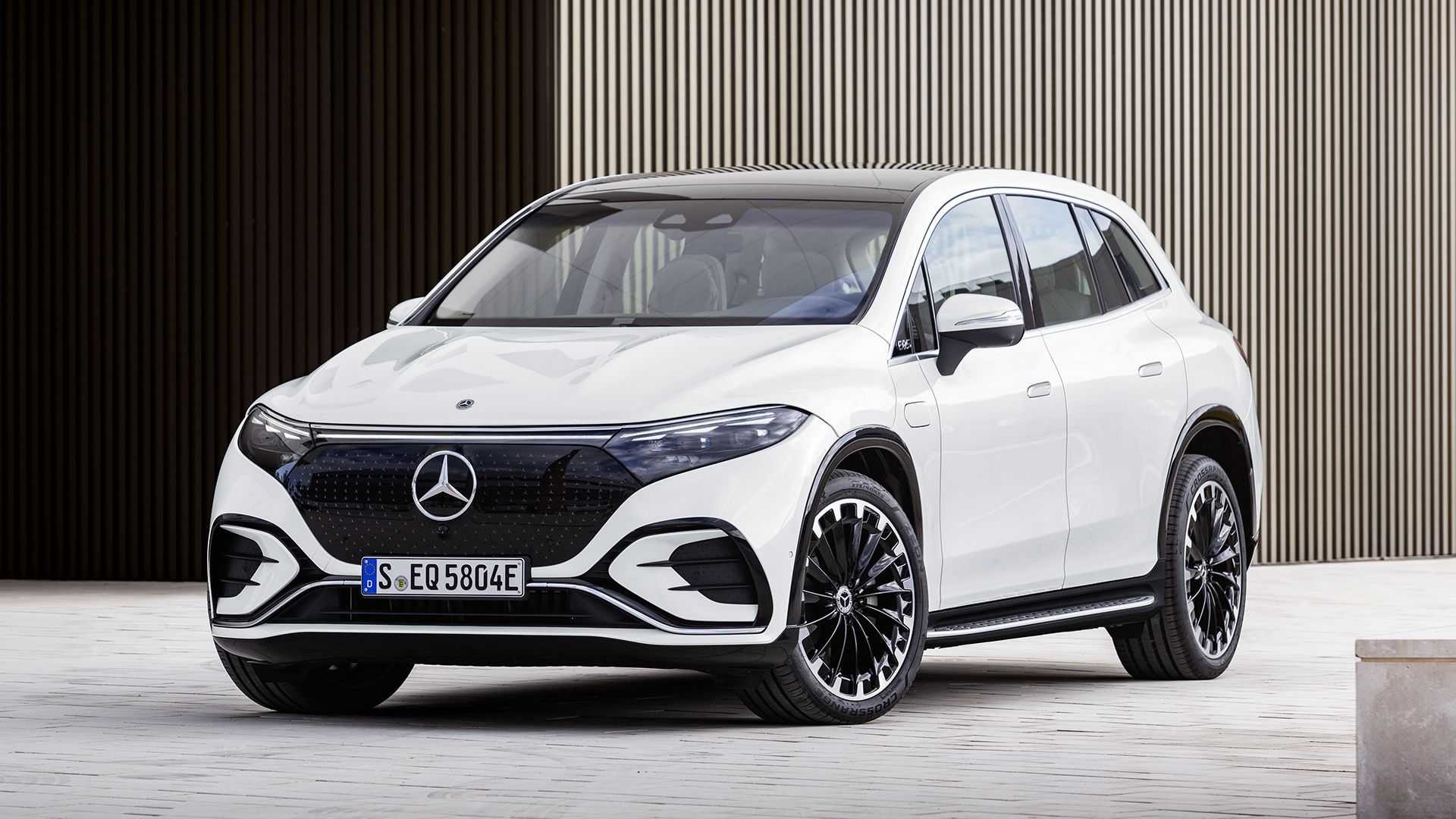 Mercedes-Benz EQS SUV