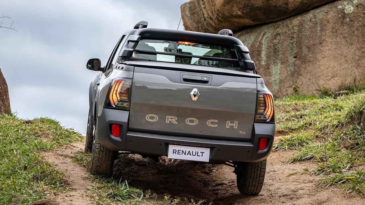 Renault Duster Oroch 2023 року