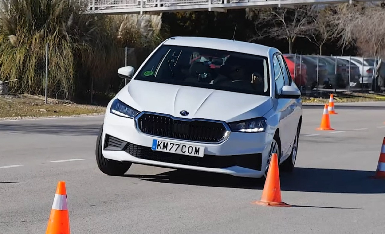 Skoda Fabia лосиний тест 2022