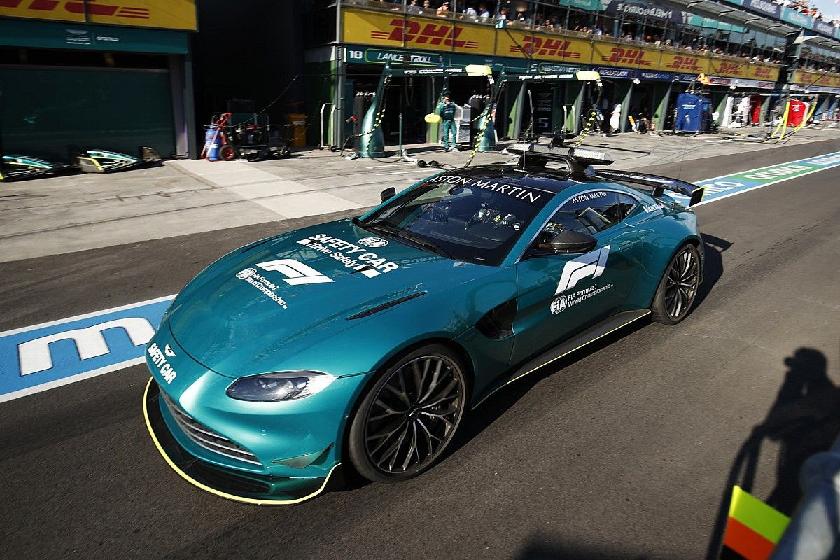 Aston Martin Safety Car