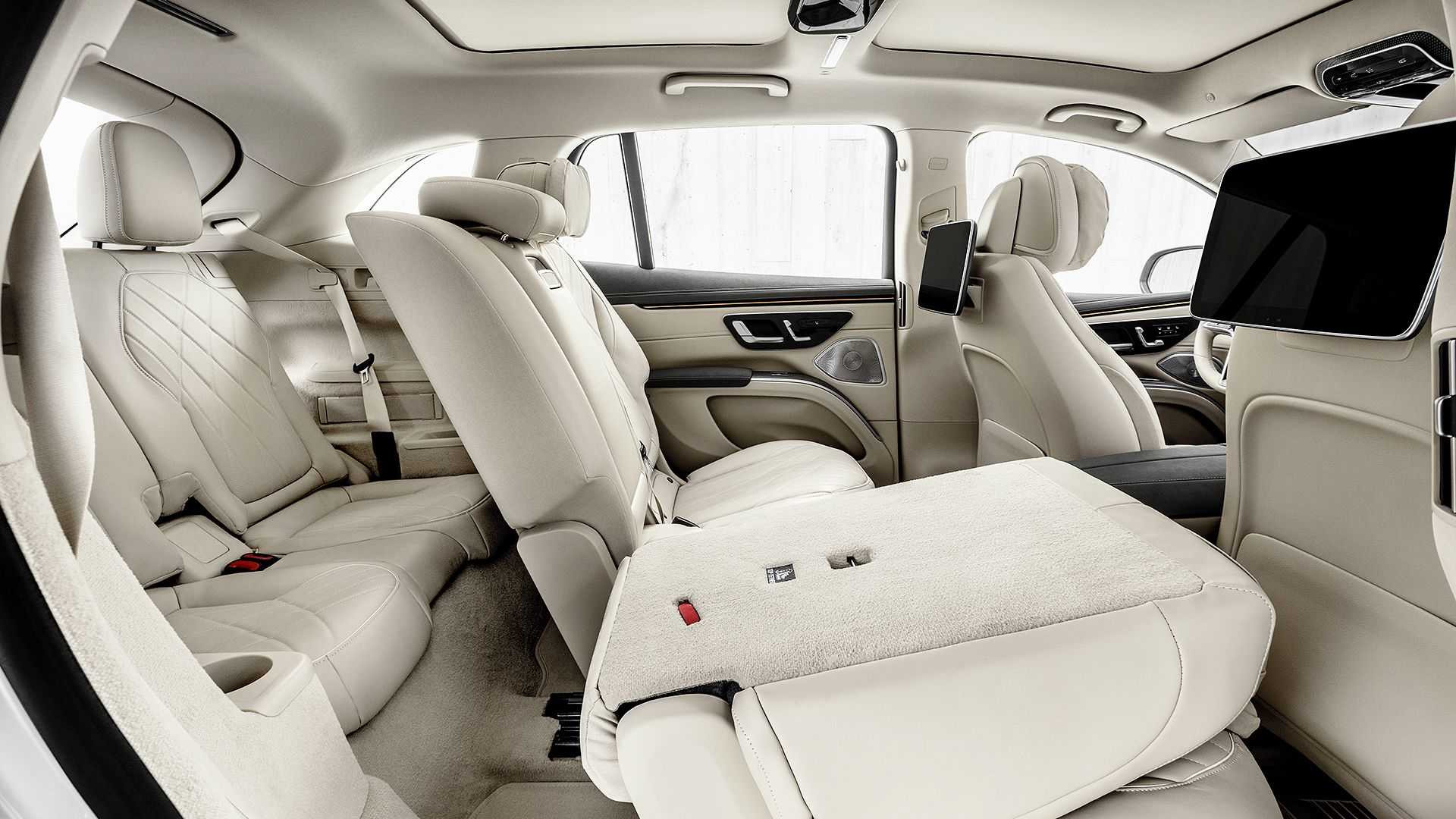 Mercedes-Benz EQS SUV