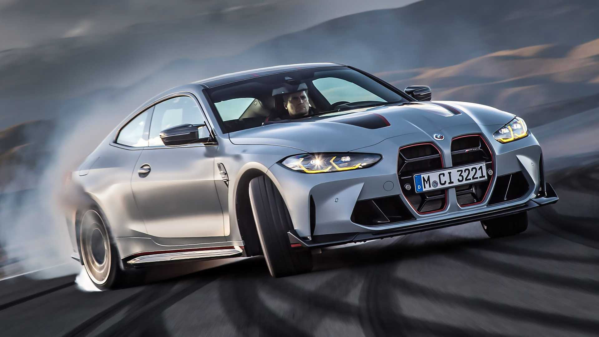 BMW M4 CSL 2022 року