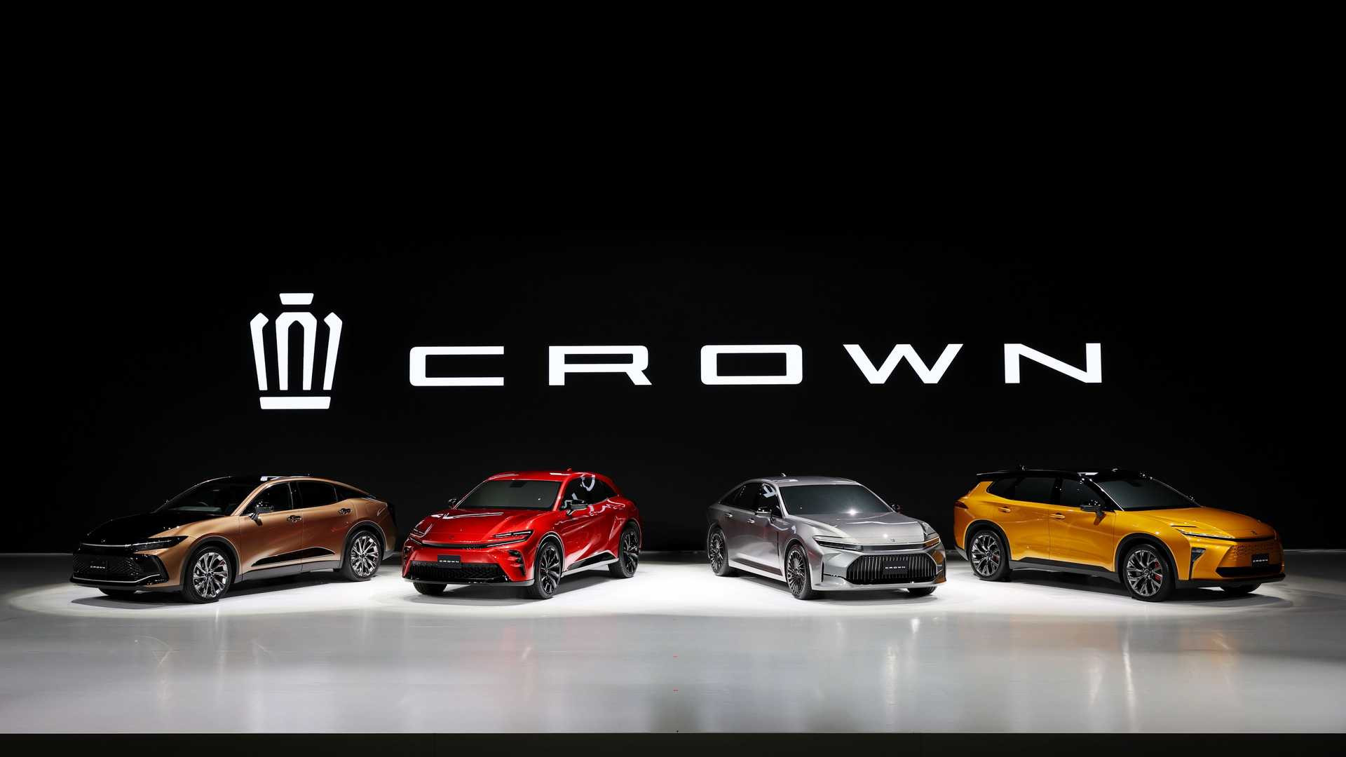 Toyota Crown 2023 року