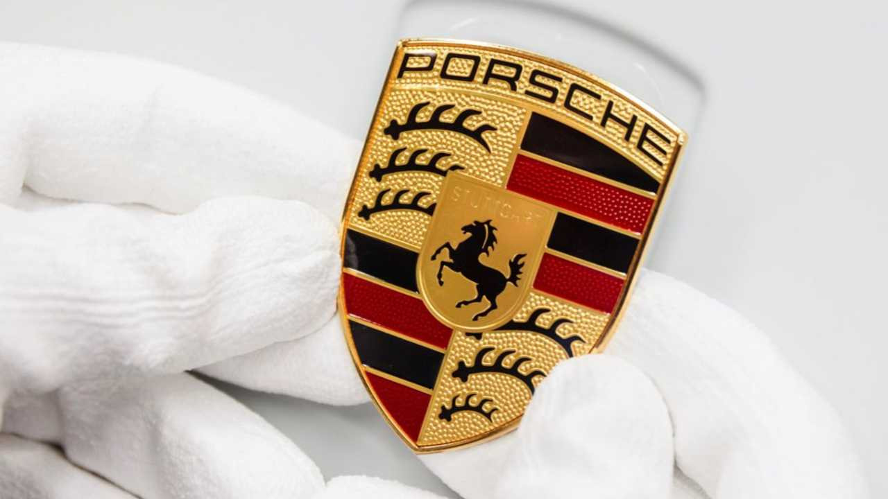 Логотип Porsche