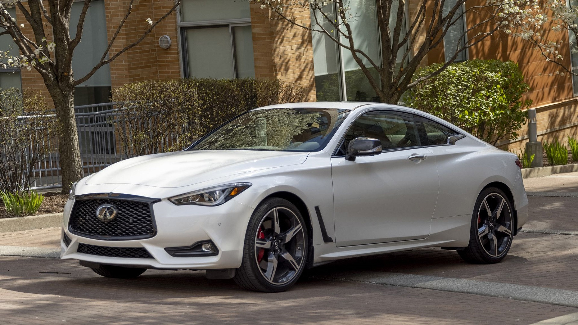 Infiniti Q60 2022 року