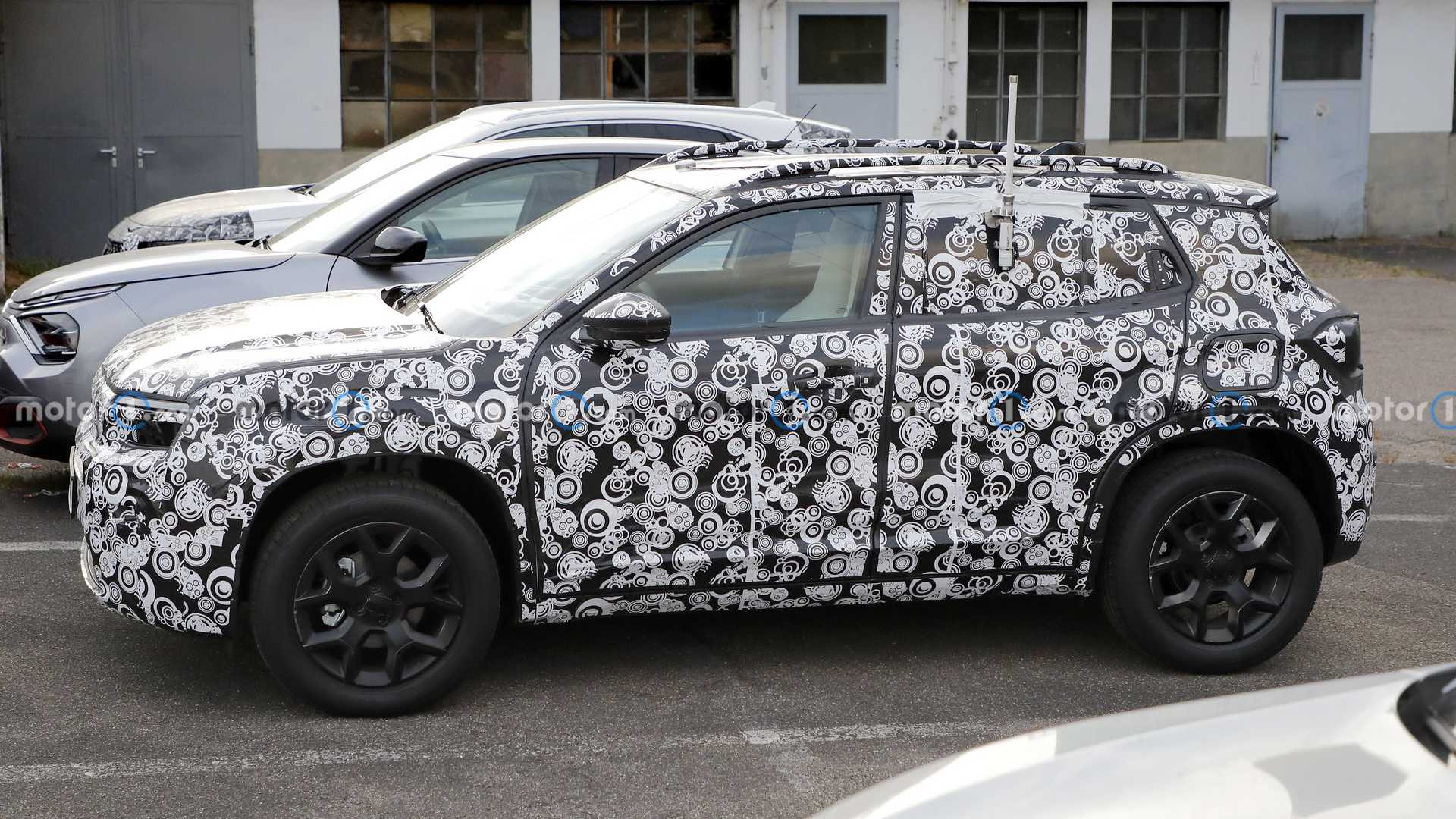 Електрокросовер Jeep