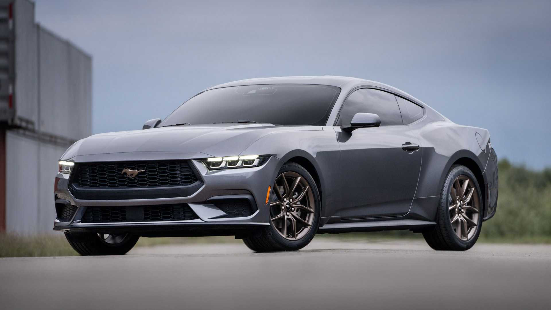 Ford Mustang 2023 року