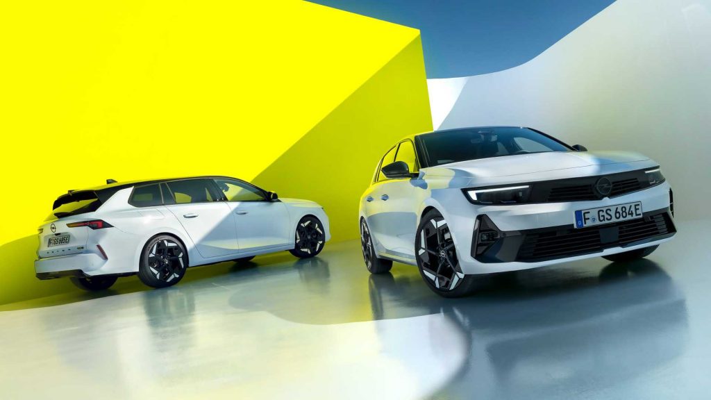 Opel Astra GSe 2023 року