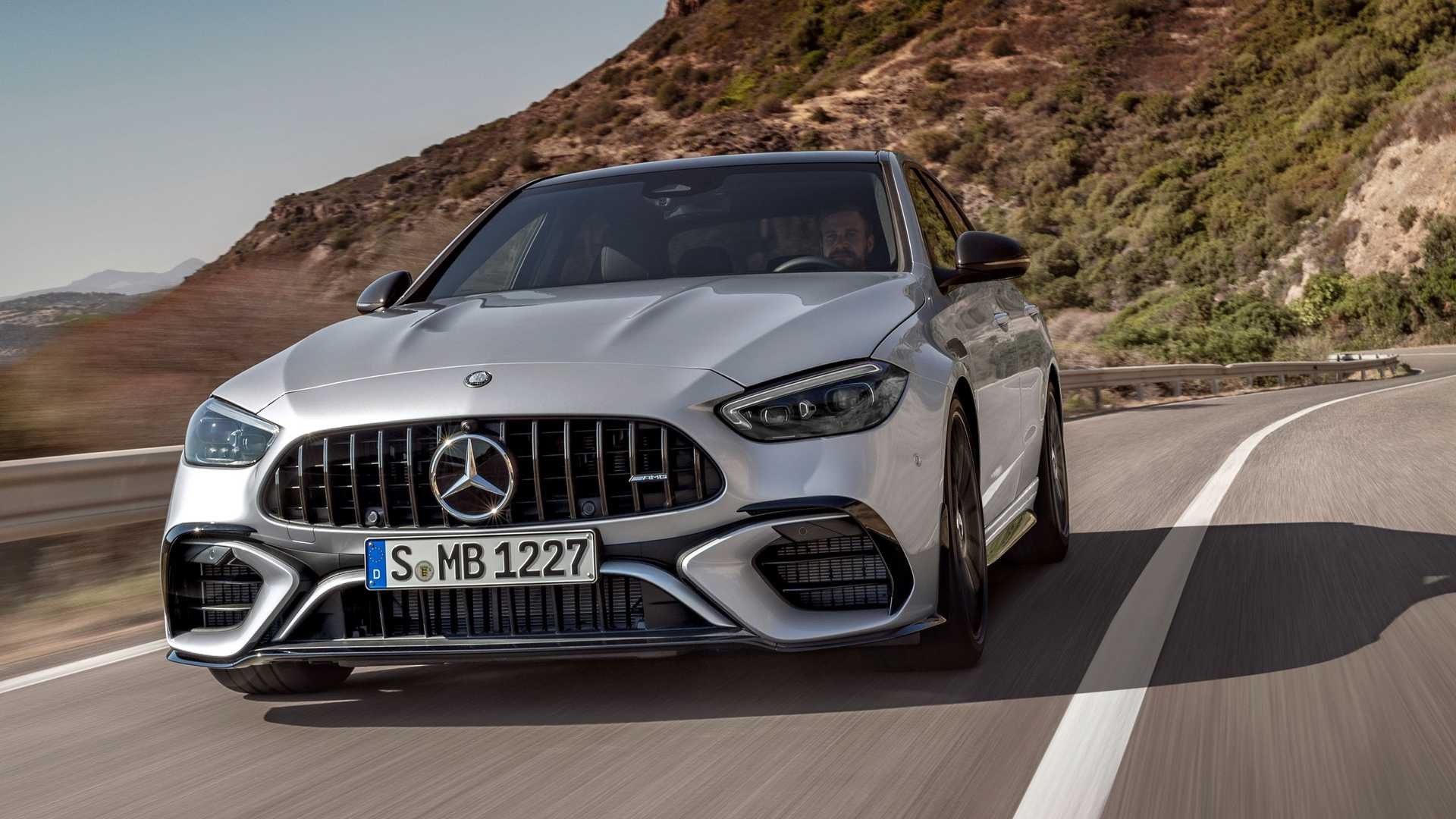 Mercedes-AMG C63 2024 року