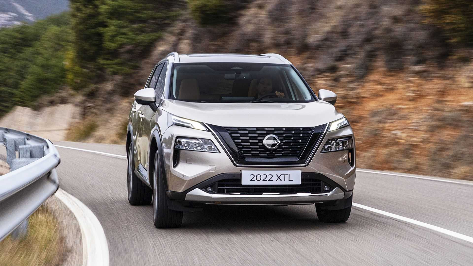Nissan X-Trail 2022 року