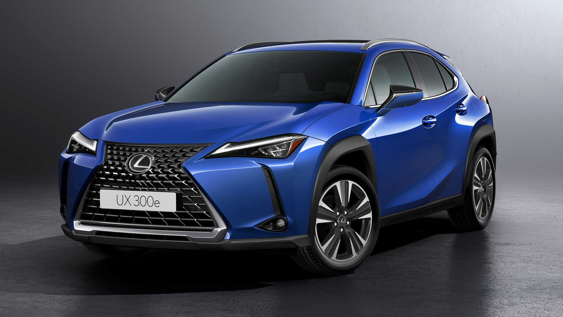 Lexus UX 300e 2023 року