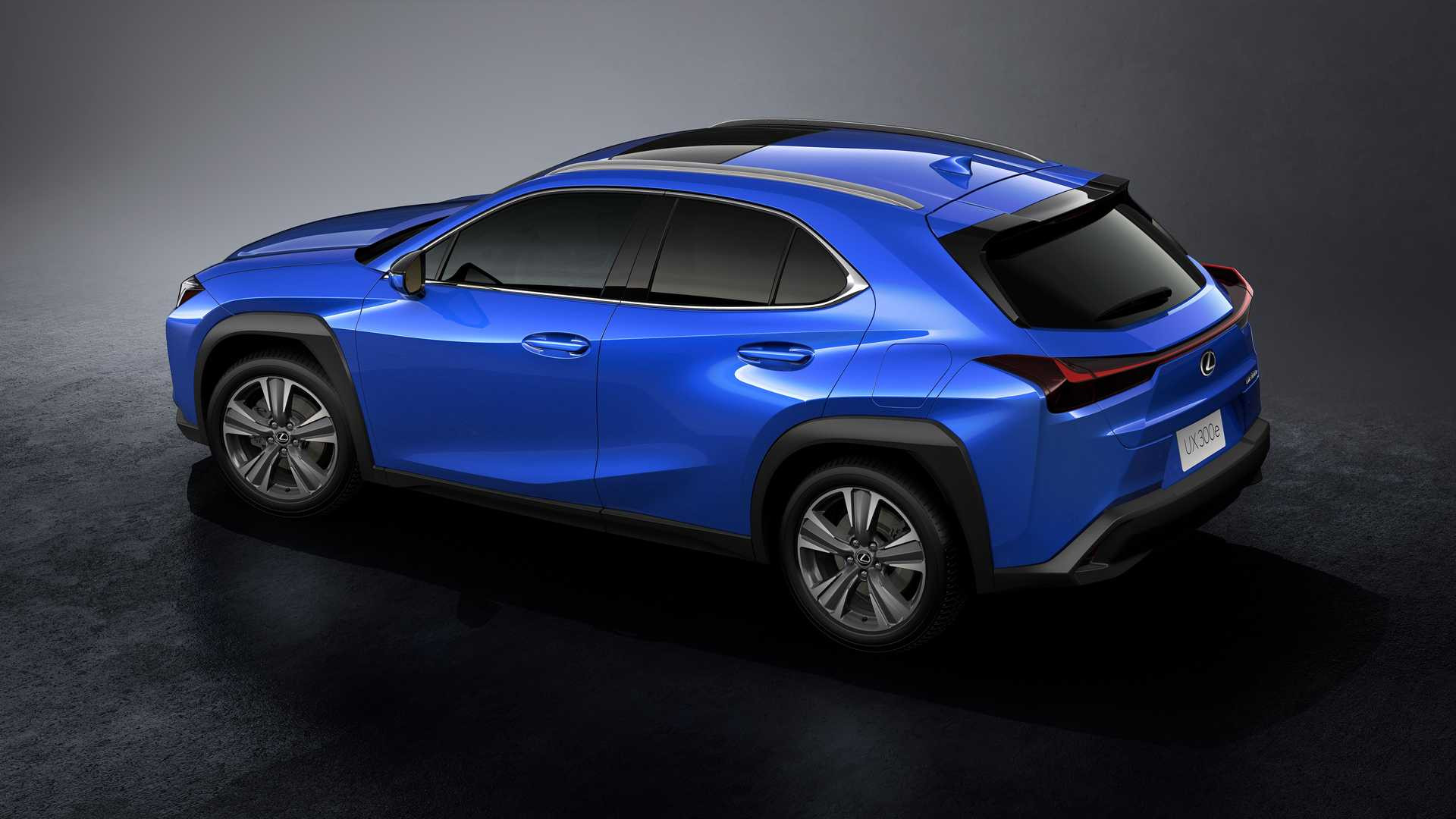 Lexus UX 300e 2023 року