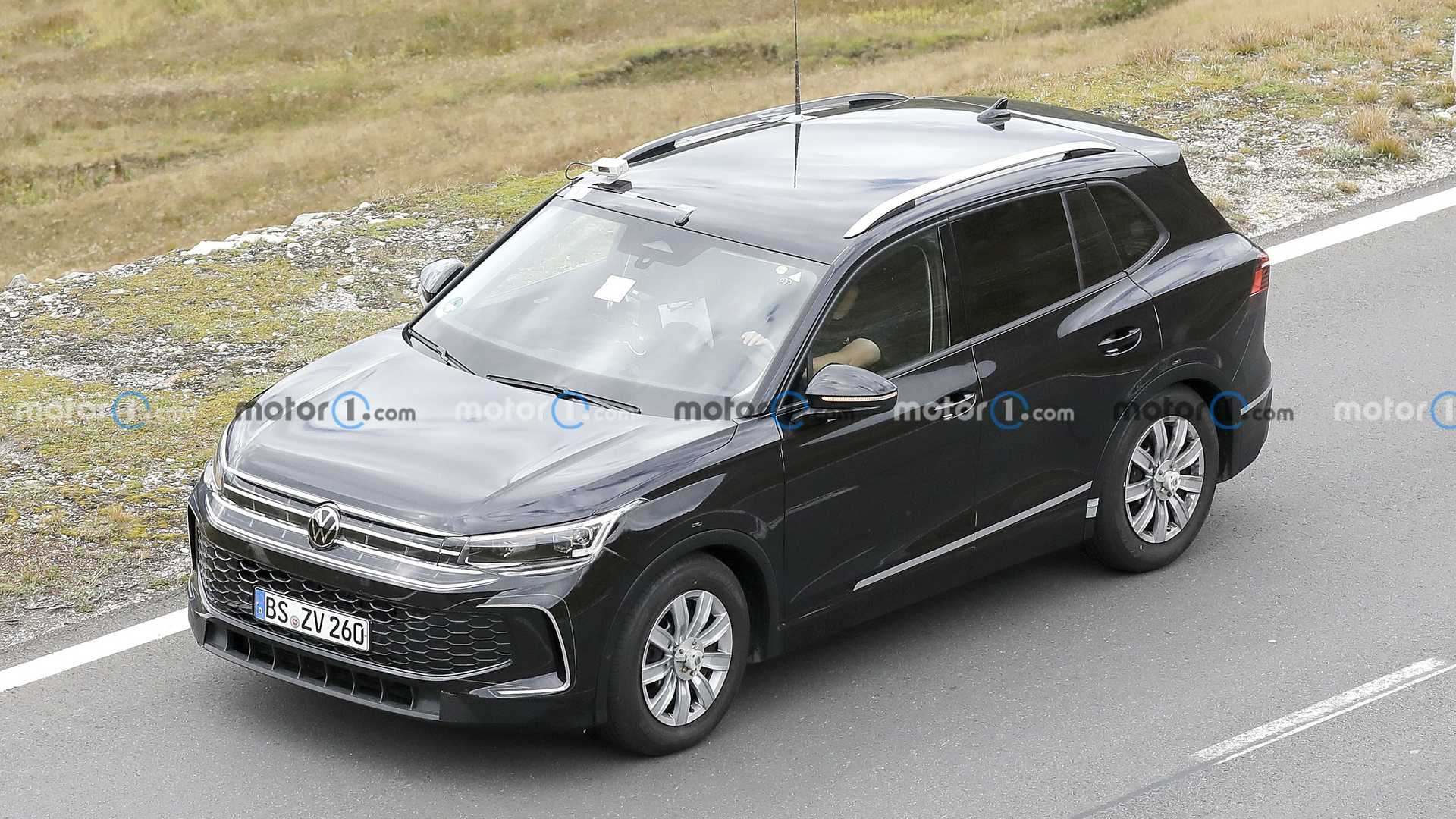 Volkswagen Tiguan 2024 року