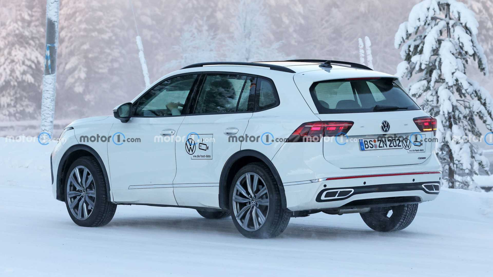 Volkswagen Tiguan 2024 року