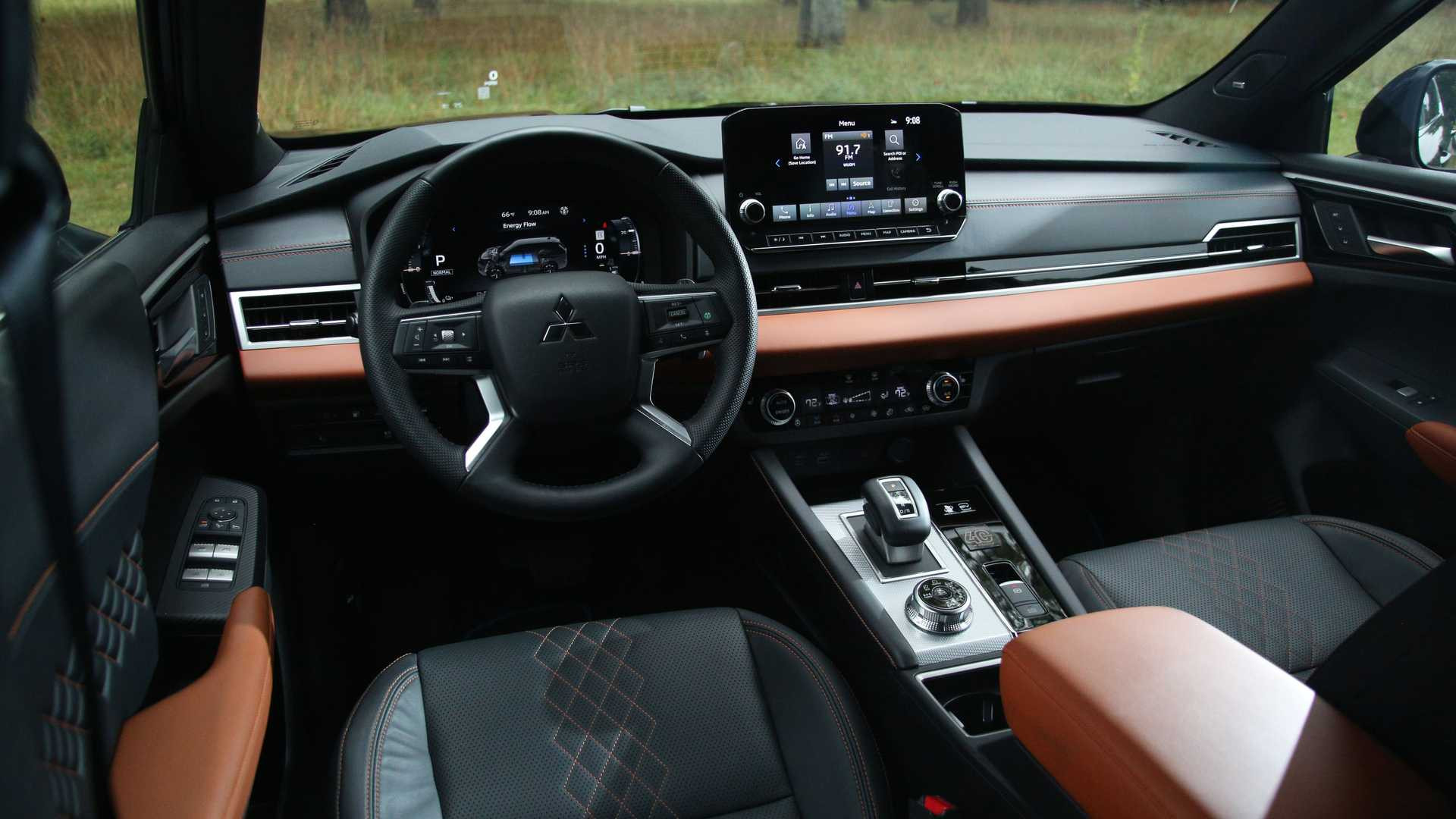 Mitsubishi Outlander 40th Anniversary