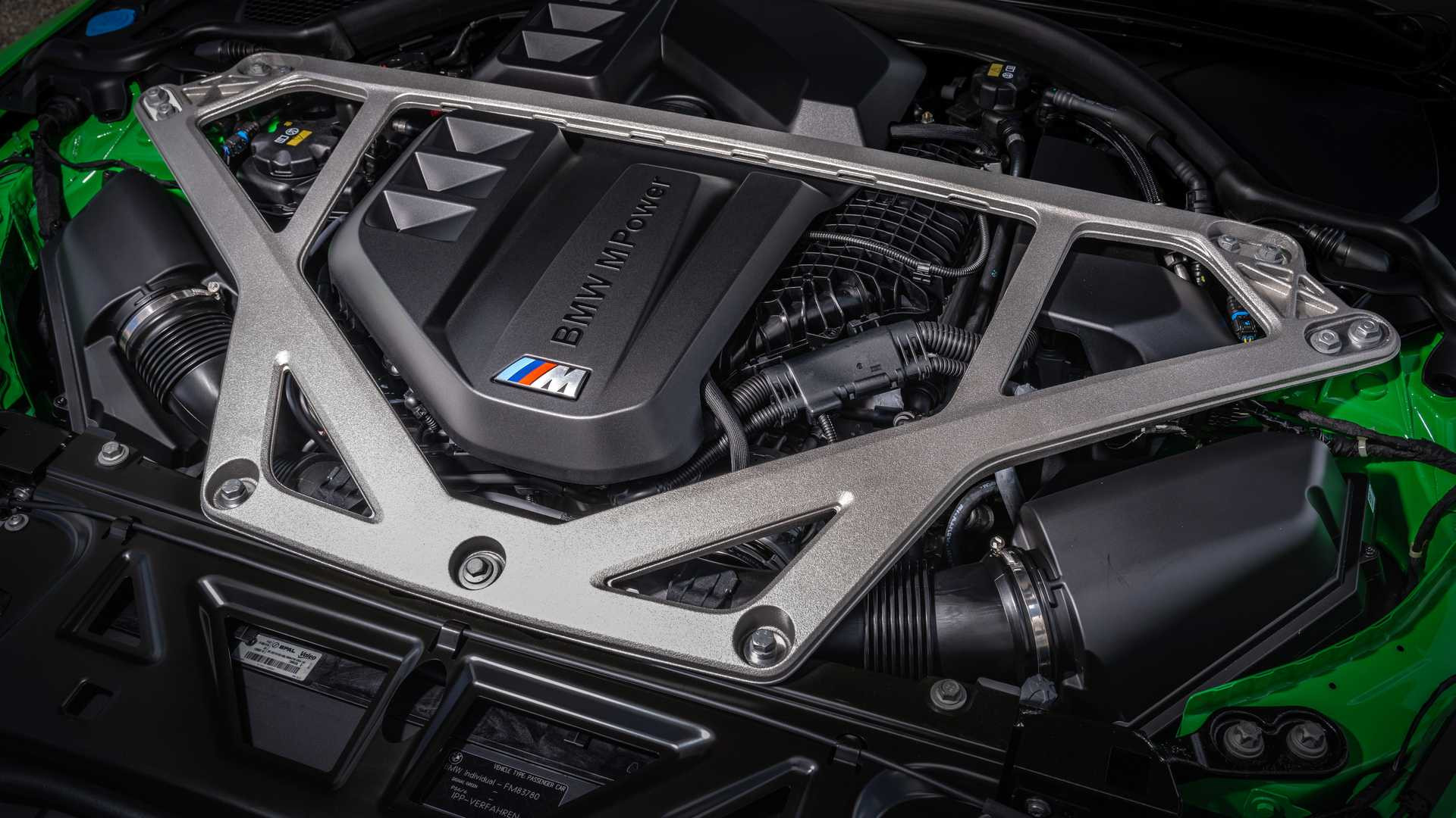 BMW M3 CS 2024 року