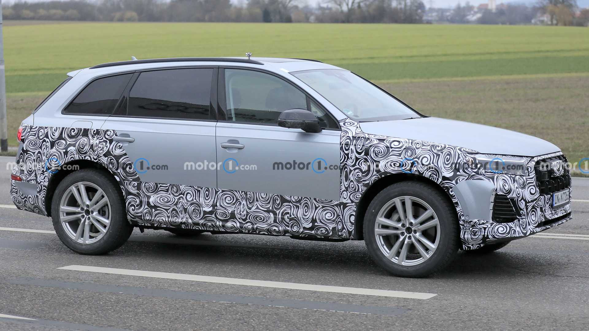 Audi Q7 2023 року