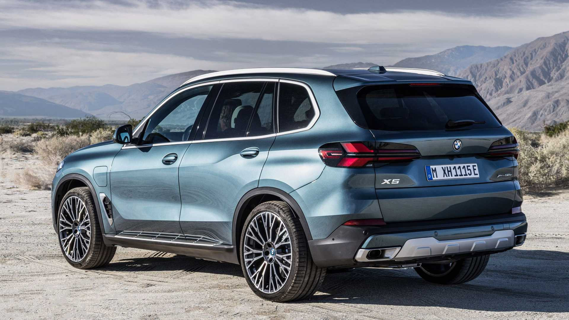 BMW X5 2023 року