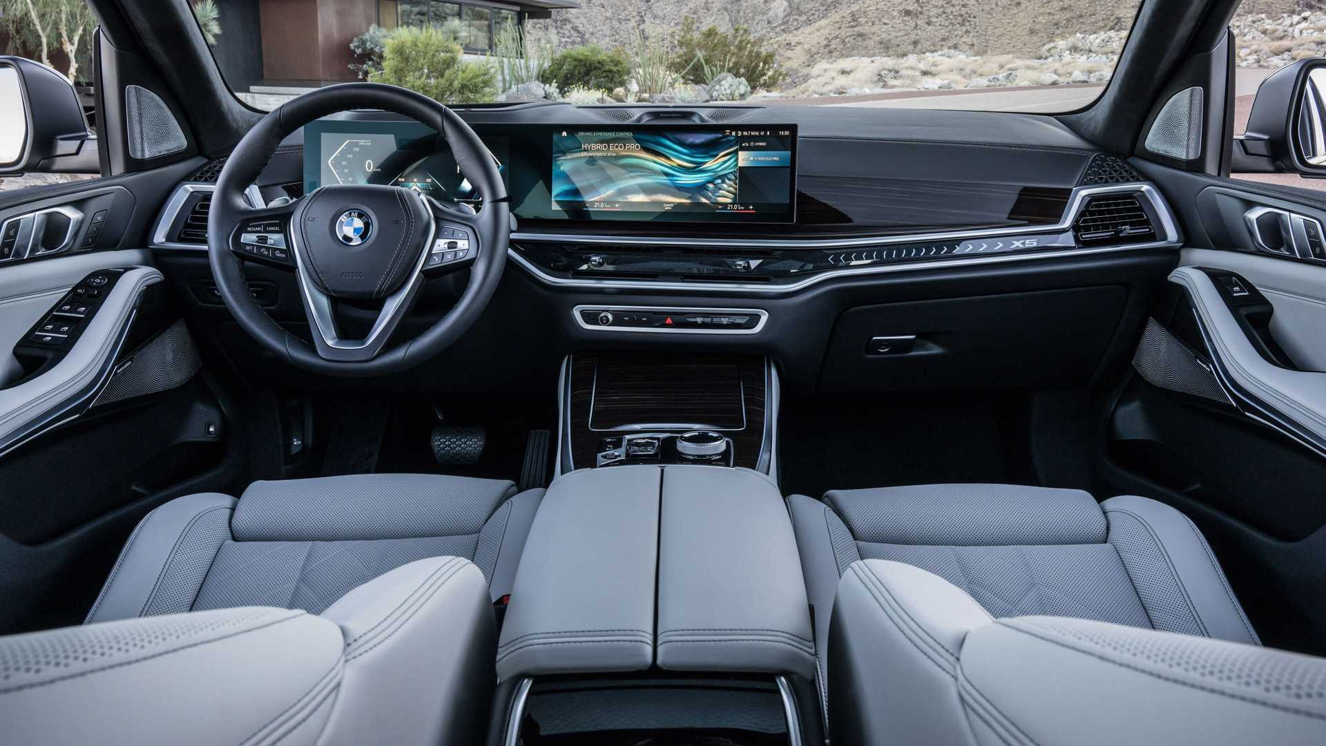 BMW X5 2023 року