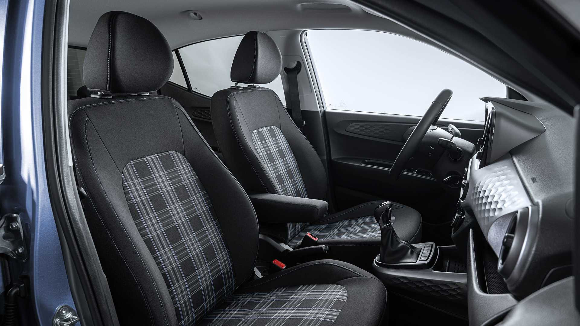 Hyundai i10 2023 року