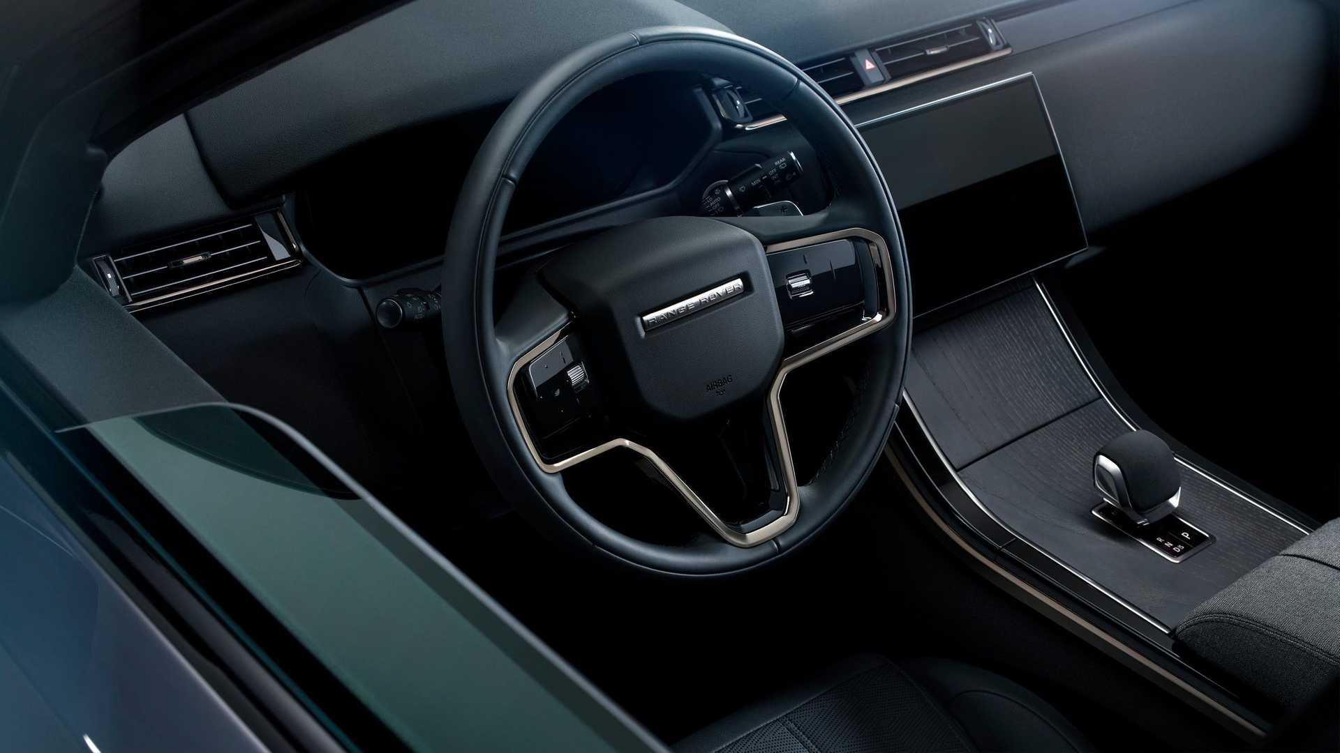 Range Rover Velar 2024 року