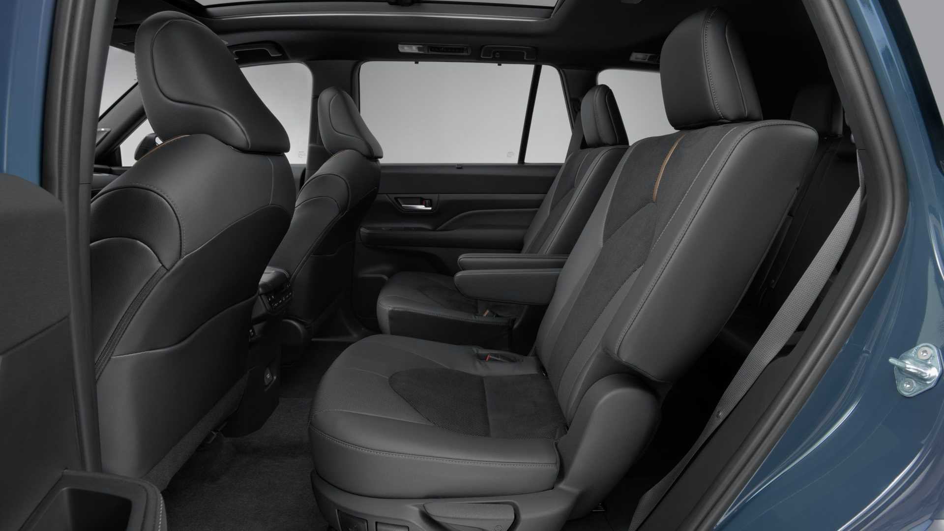 Toyota Grand Highlander 2024 року