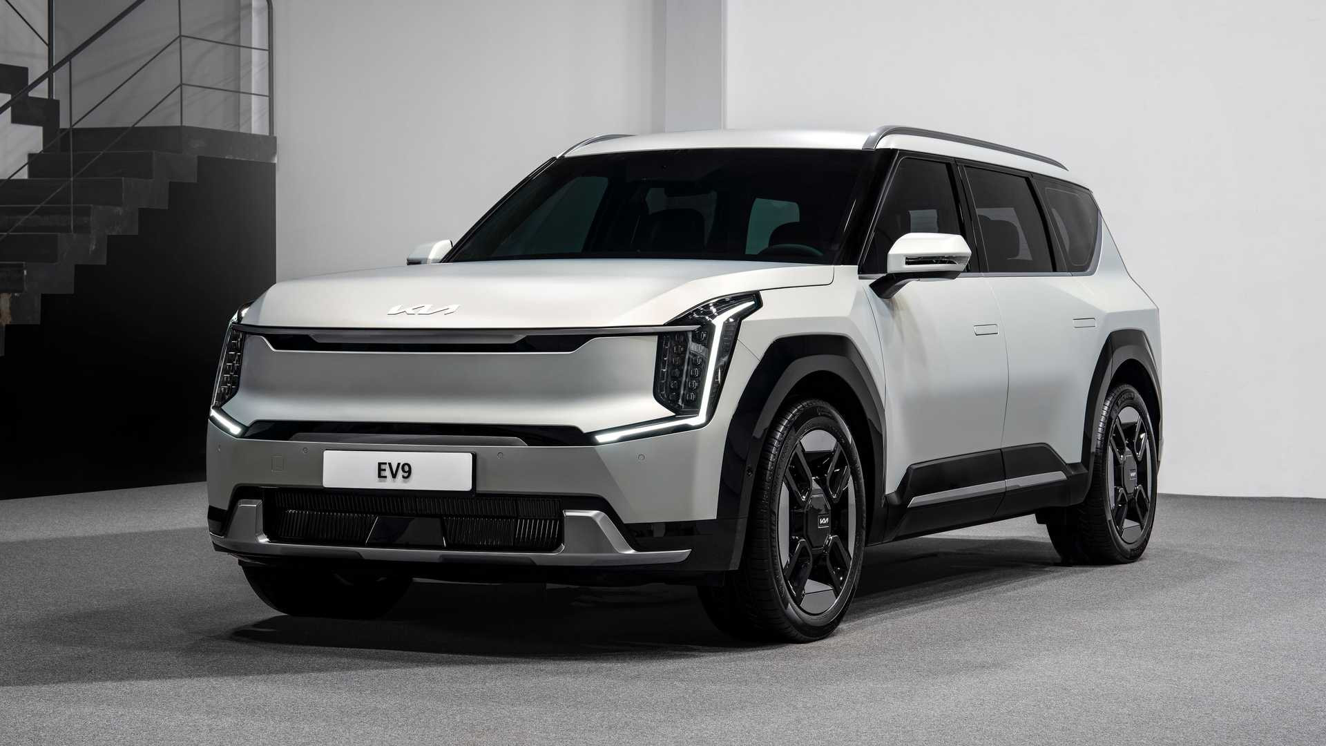 Kia EV9 2024 року