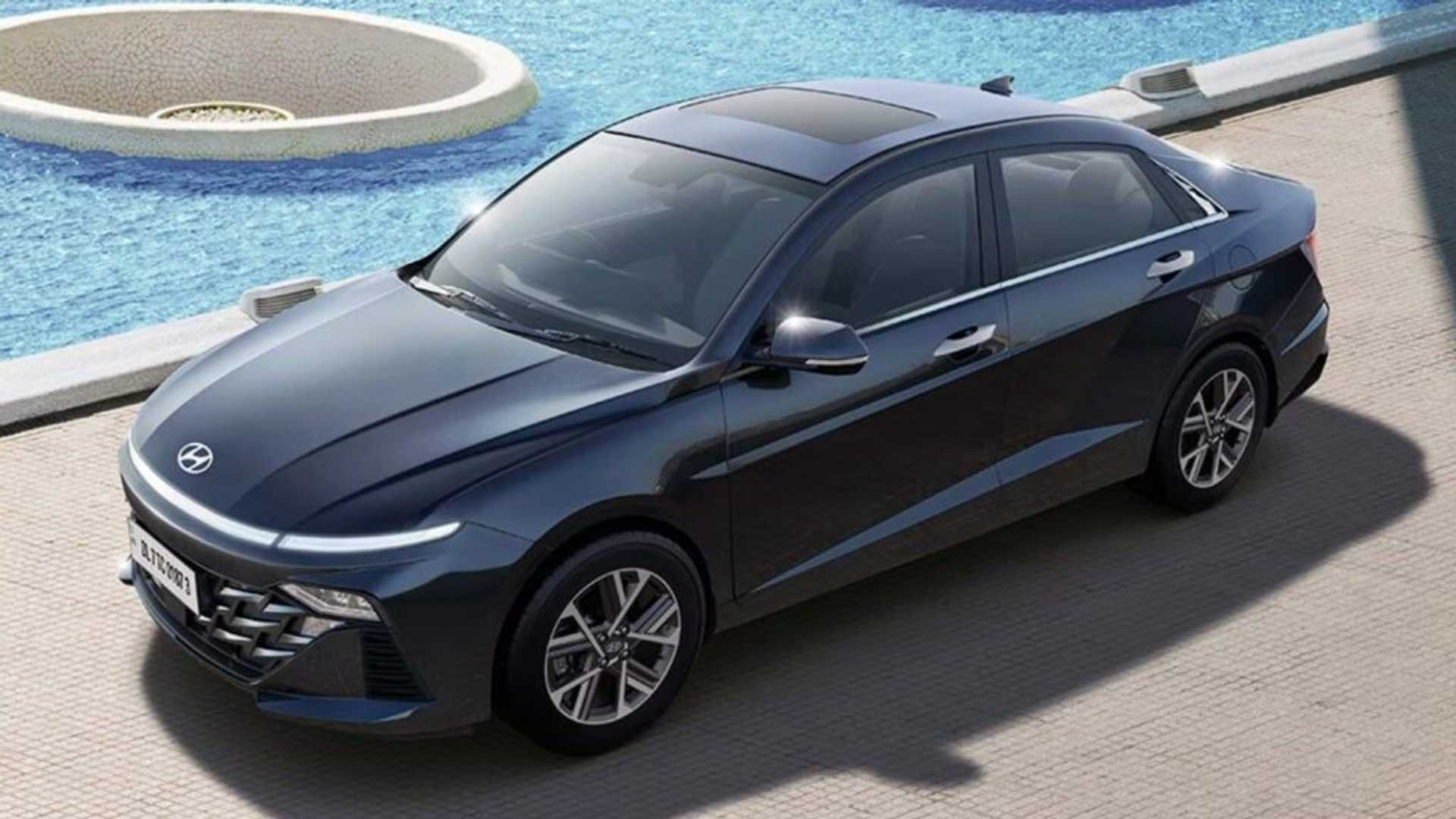 Hyundai Verna 2023 року