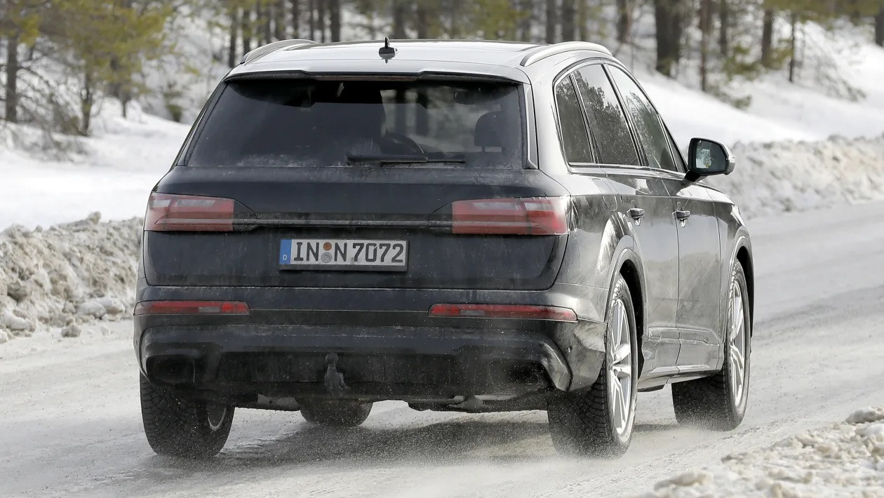 Audi Q7 2023 року