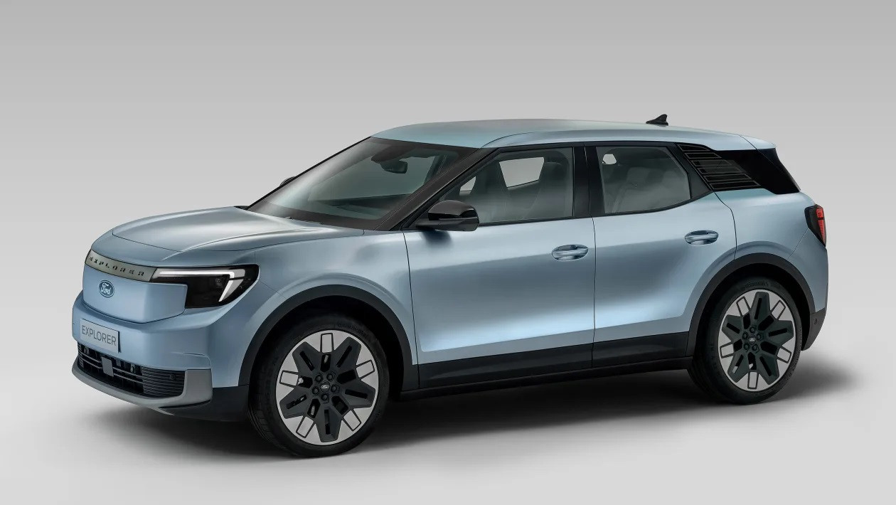 Ford Explorer 2023 року