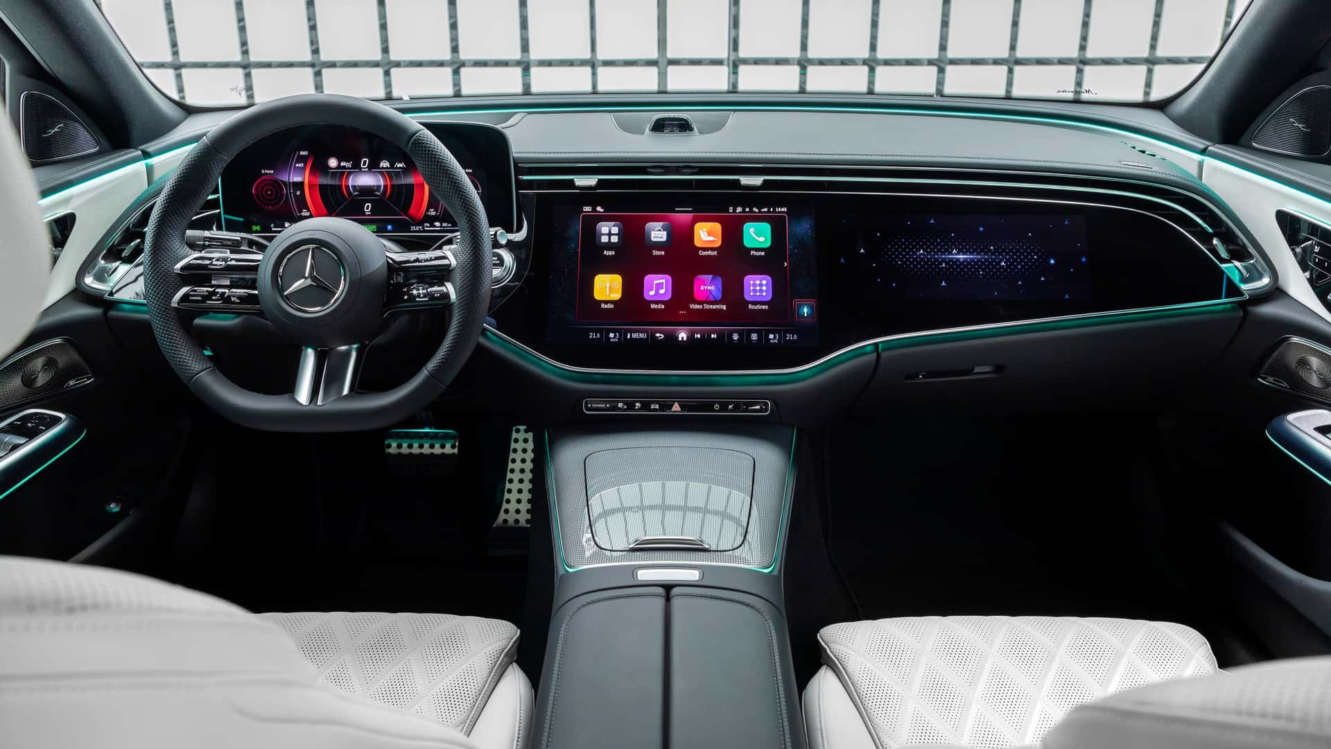 Mercedes-Benz E-Class 2024 року