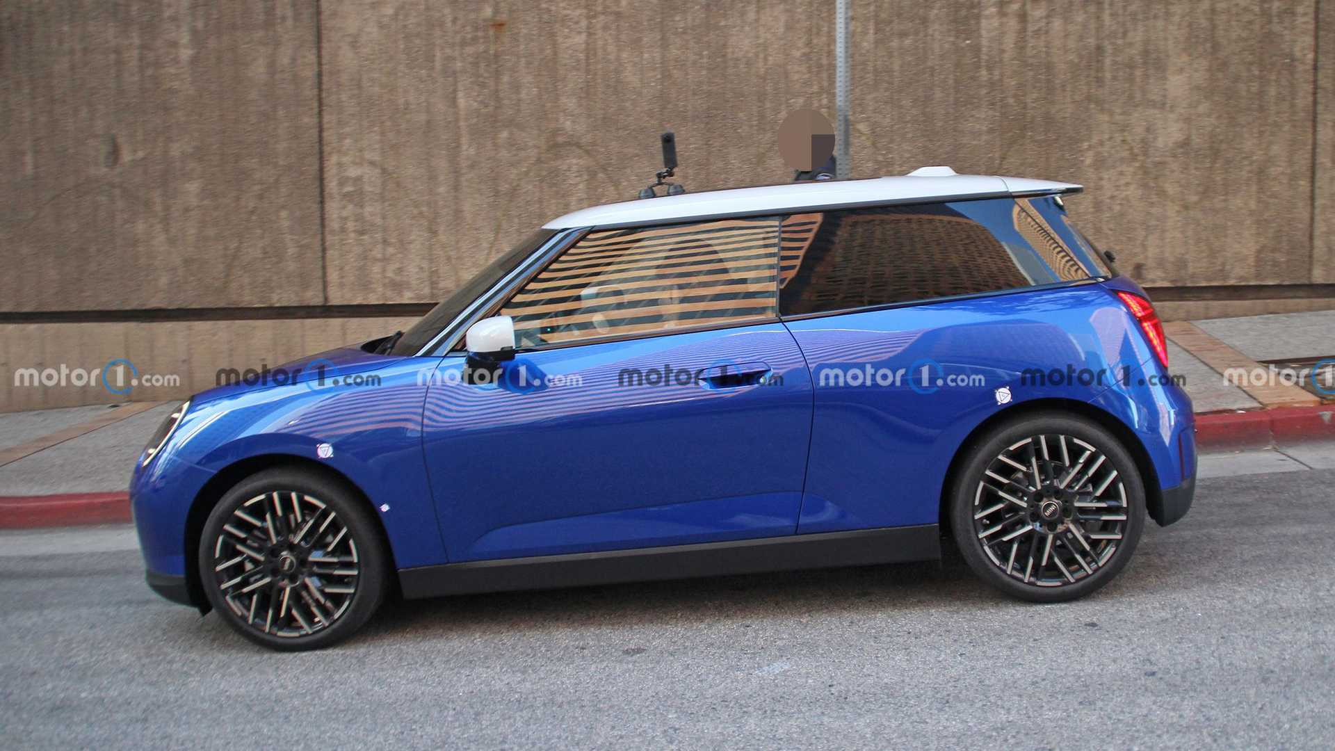 Mini Cooper 2024 року