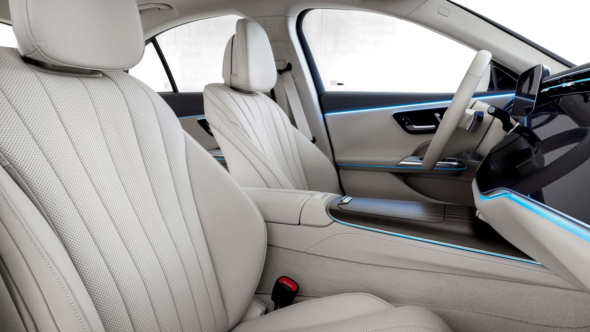 Mercedes-Benz E-Class 2024 року