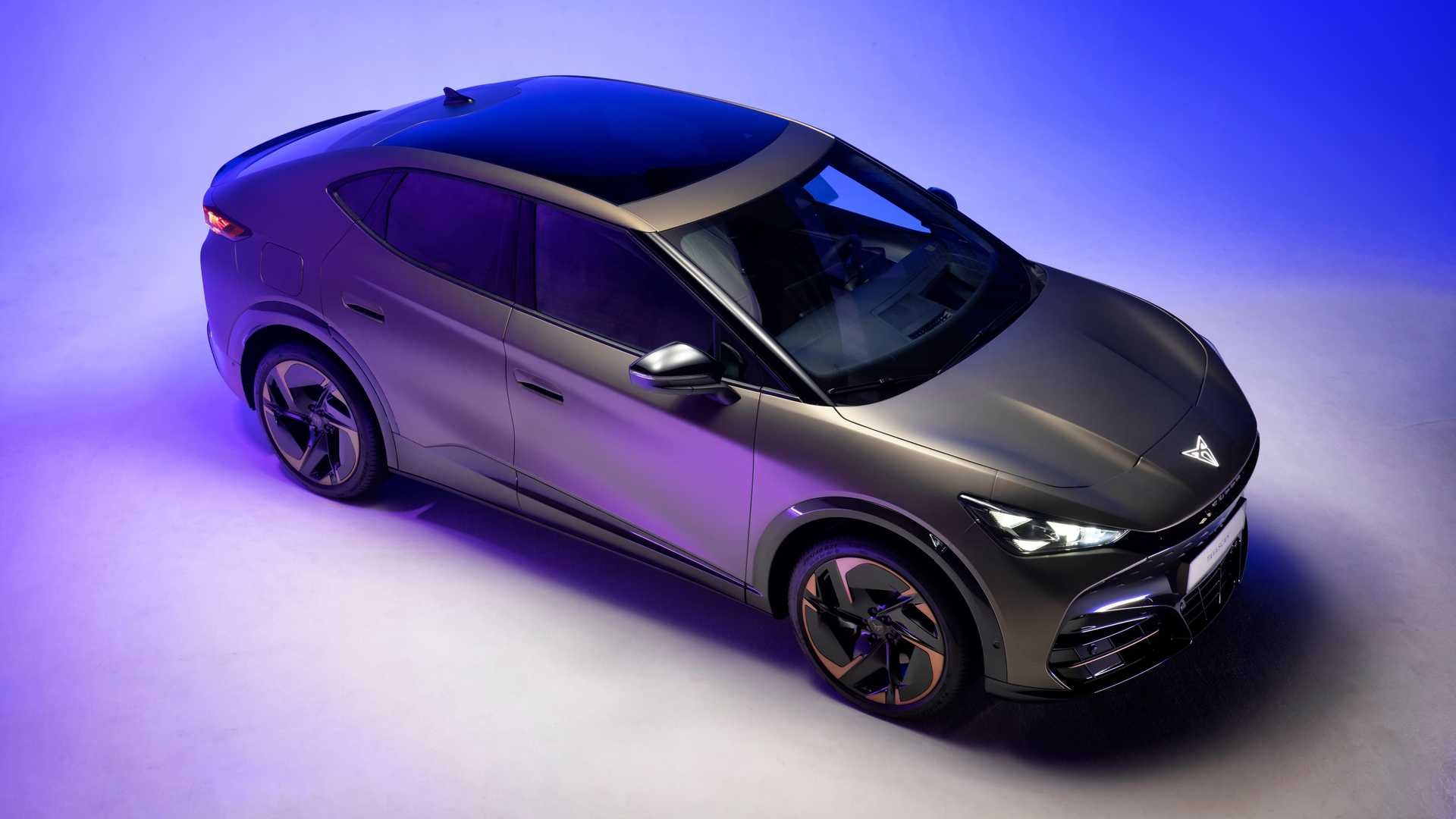 Cupra Tavascan 2024 року