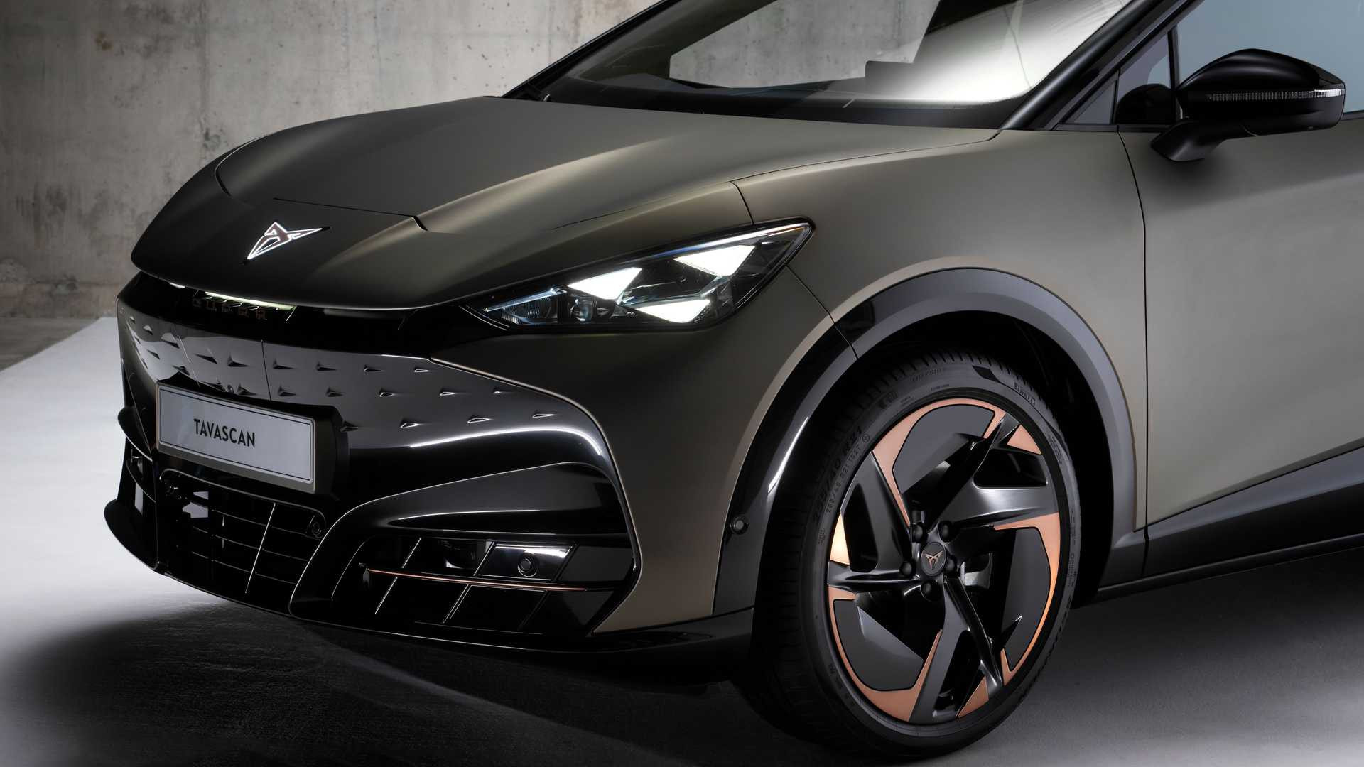 Cupra Tavascan 2024 року