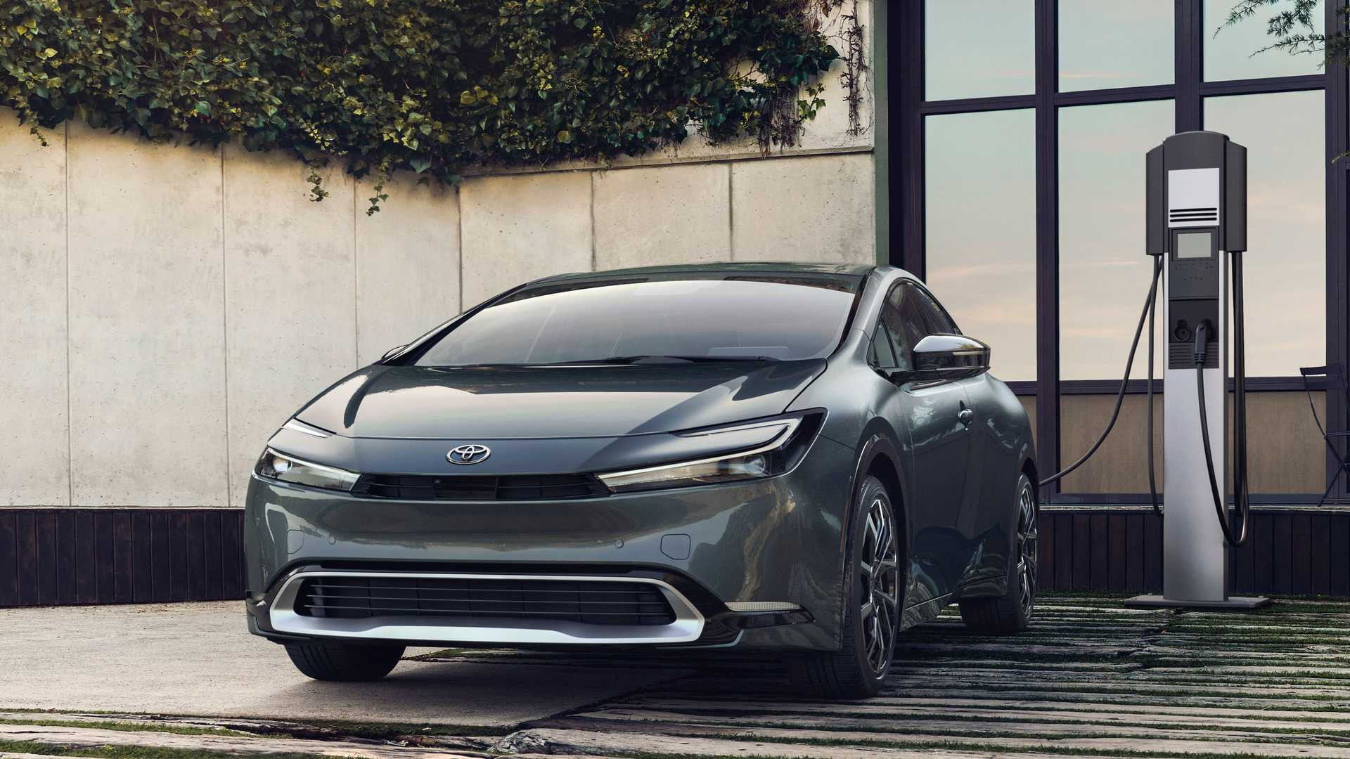 Toyota Prius Prime 2022 hjre