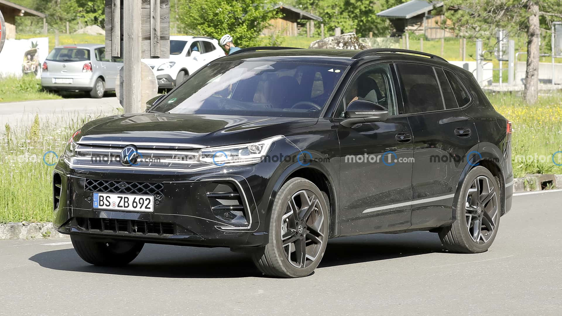 Volkswagen Tiguan 2024 року