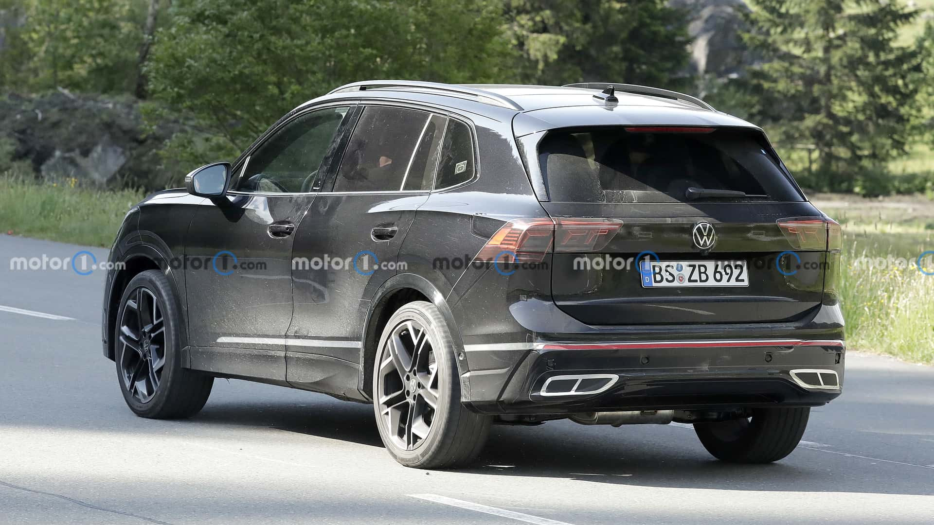Volkswagen Tiguan 2024 року