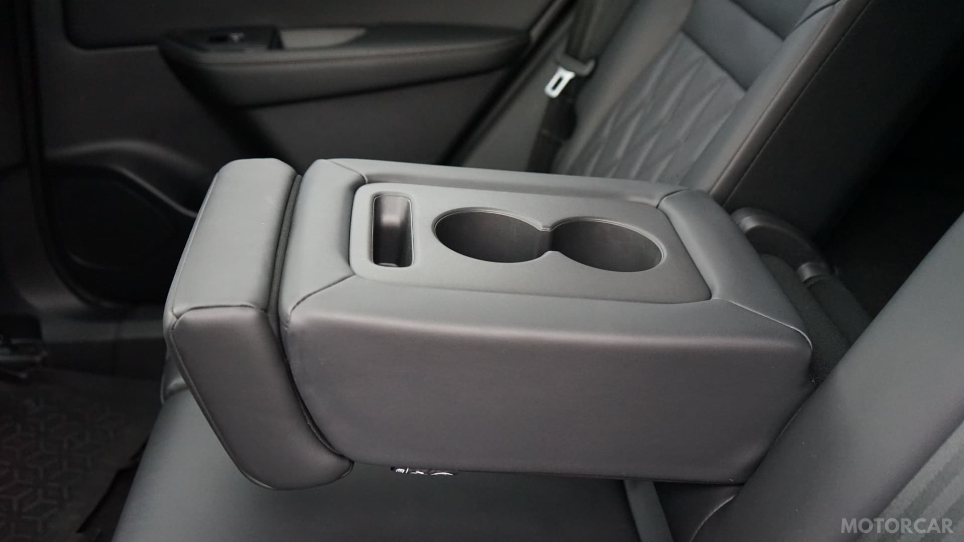 Nissan X-Trail 2023 року