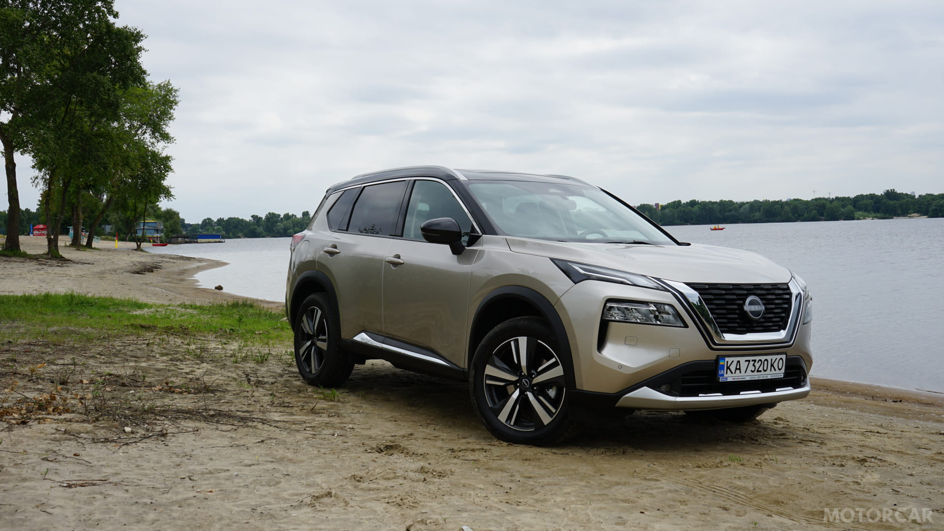 Nissan X-Trail 2023 року