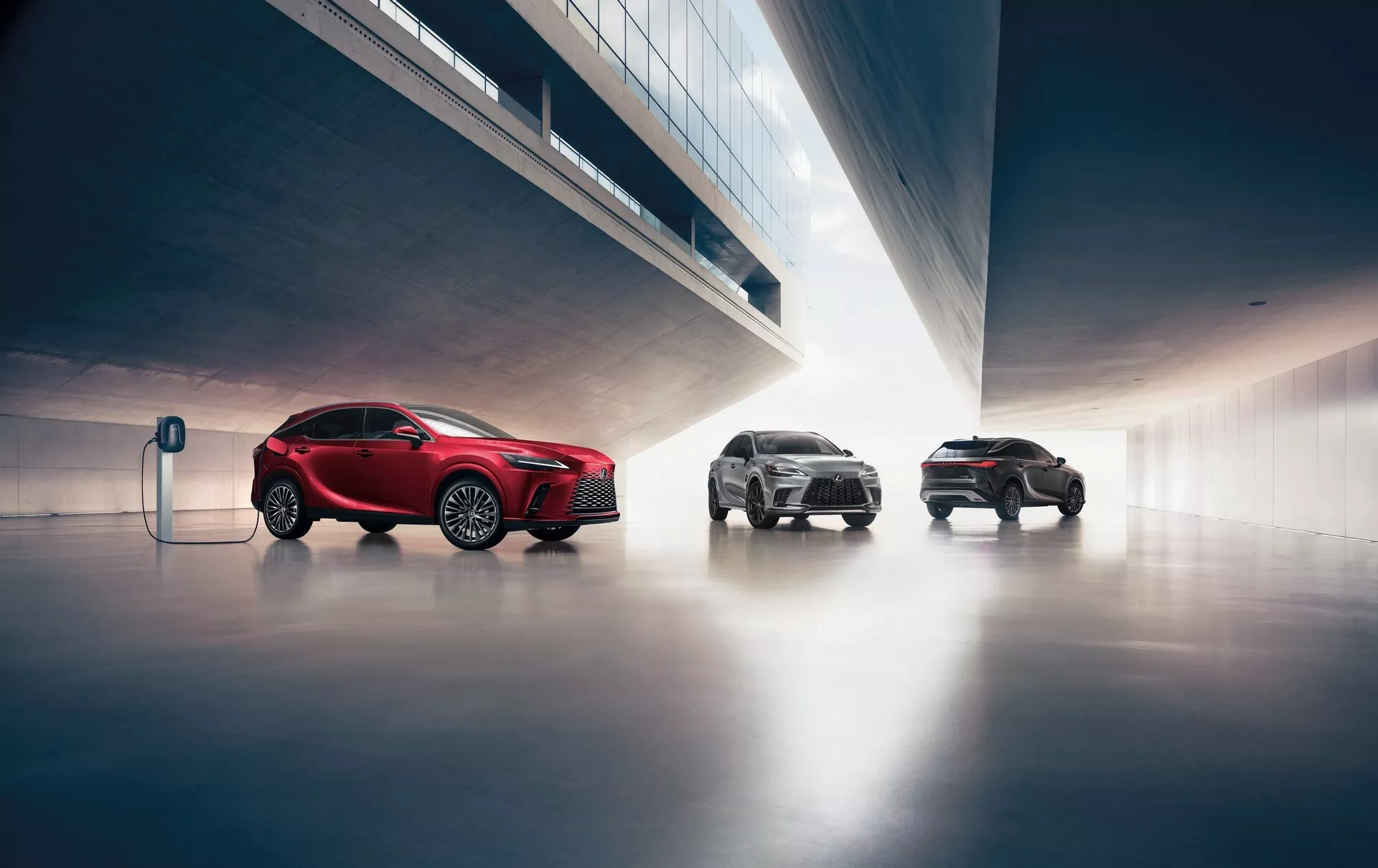 Lexus RX 450h 2024 року