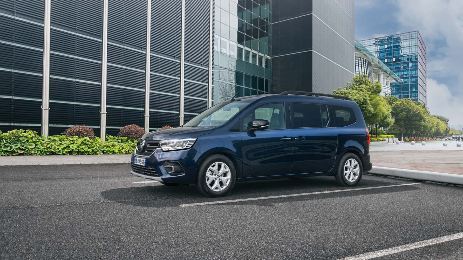 Renault Grand Kangoo 2024 року