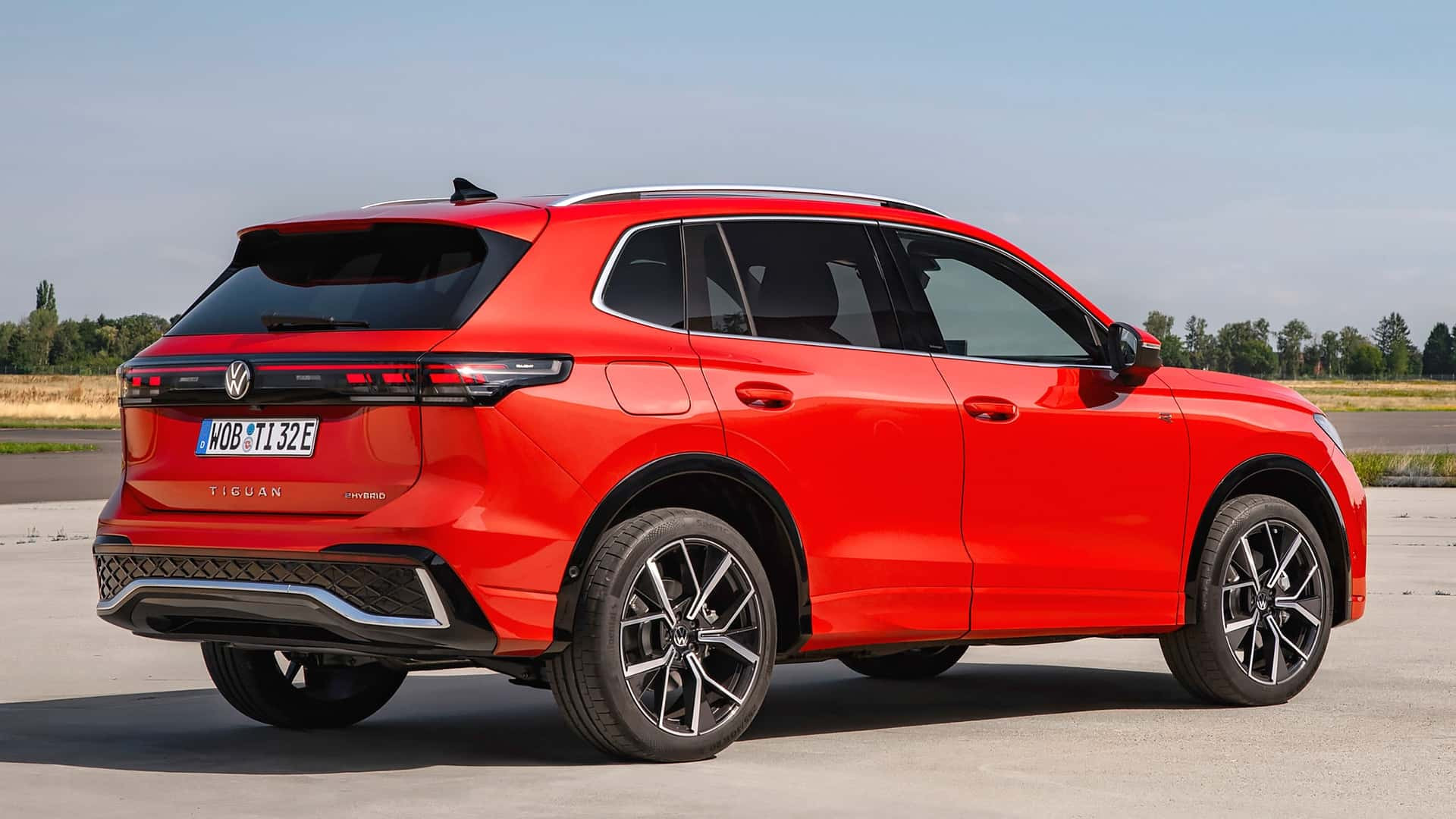 Volkswagen Tiguan 2024 року