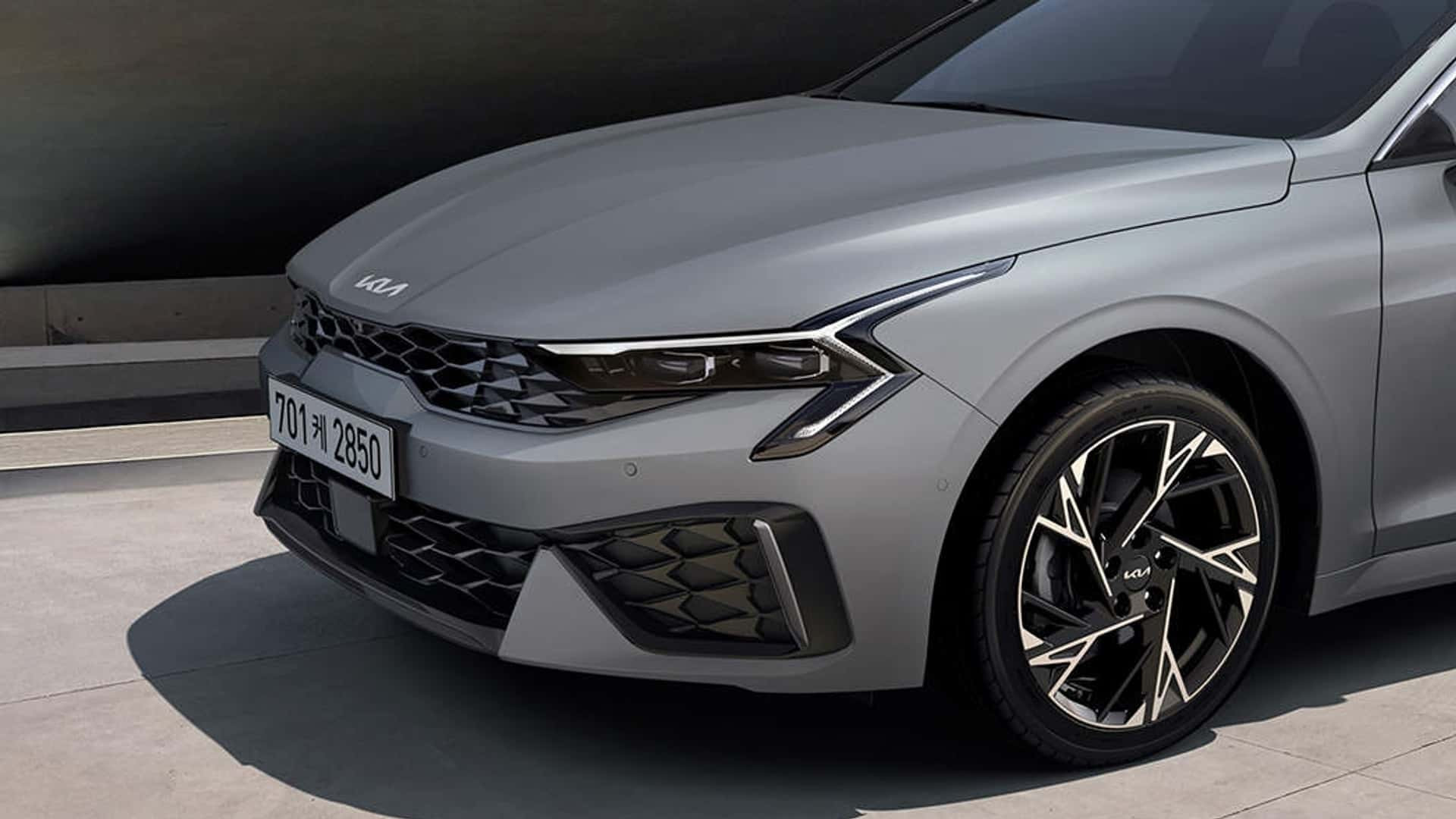 Kia K5 2025 року