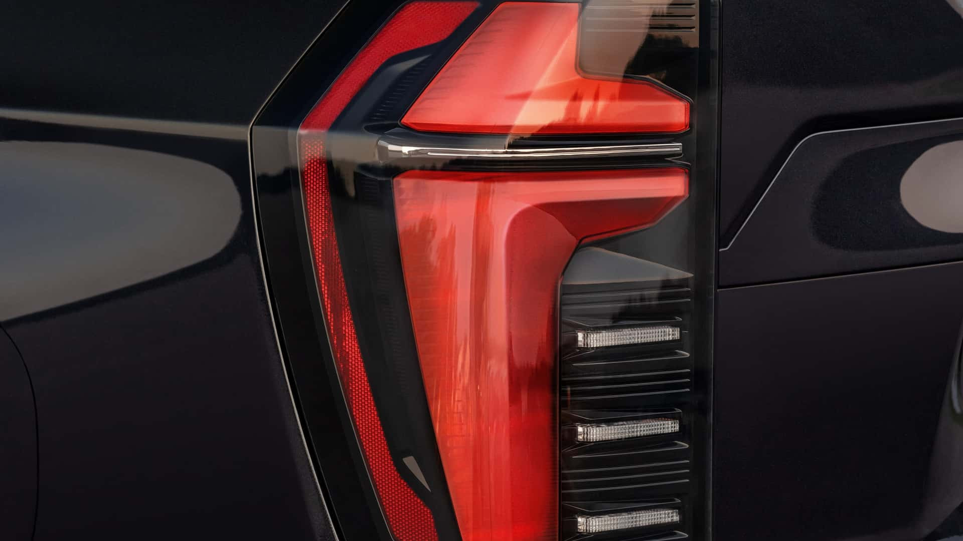 Chevrolet Suburban 2025 року