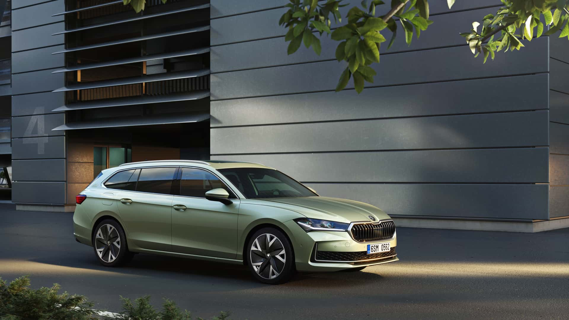 Skoda Superb 2024 року