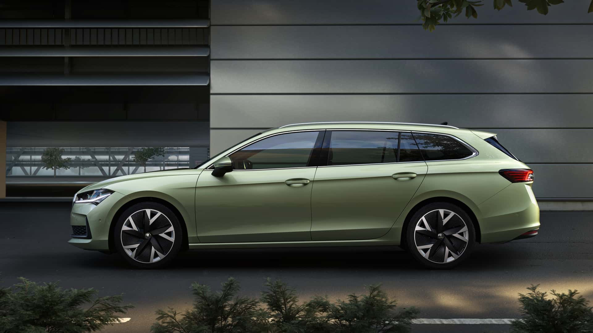 Skoda Superb 2024 року