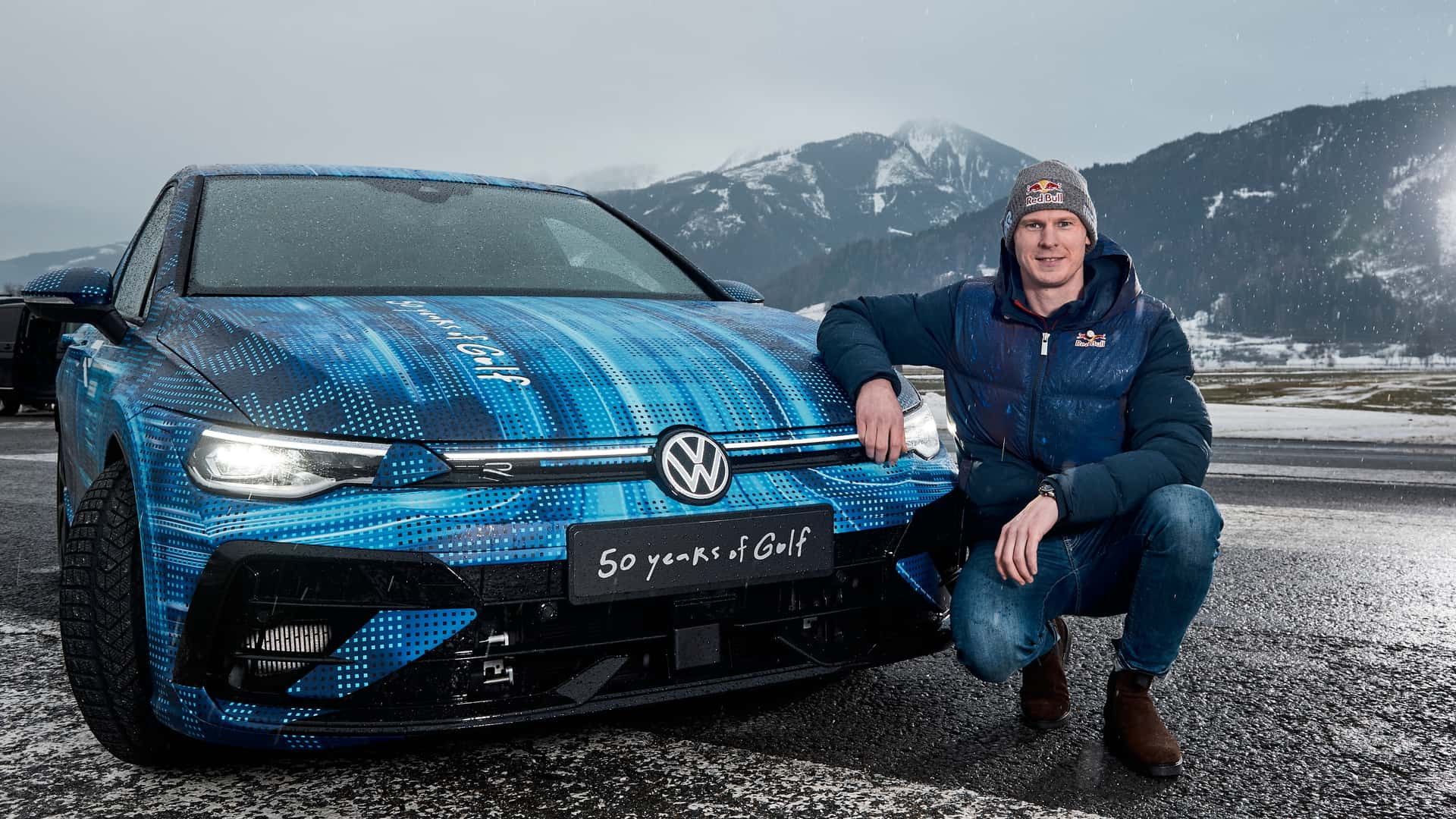 Volkswagen Golf R 2025 року